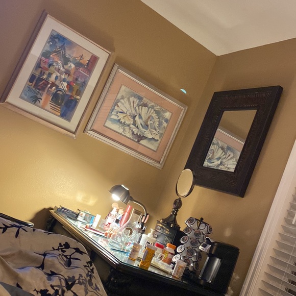 Meet your Posher, Nancy - Picture 3 of 3